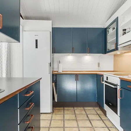 5 Bedroom Nice In Ulfborg